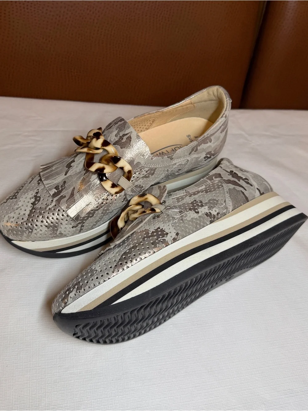 Softwaves Cadie Metallic Camo Platform Sneaker Loafer 38 US 7.5 8 NWOB